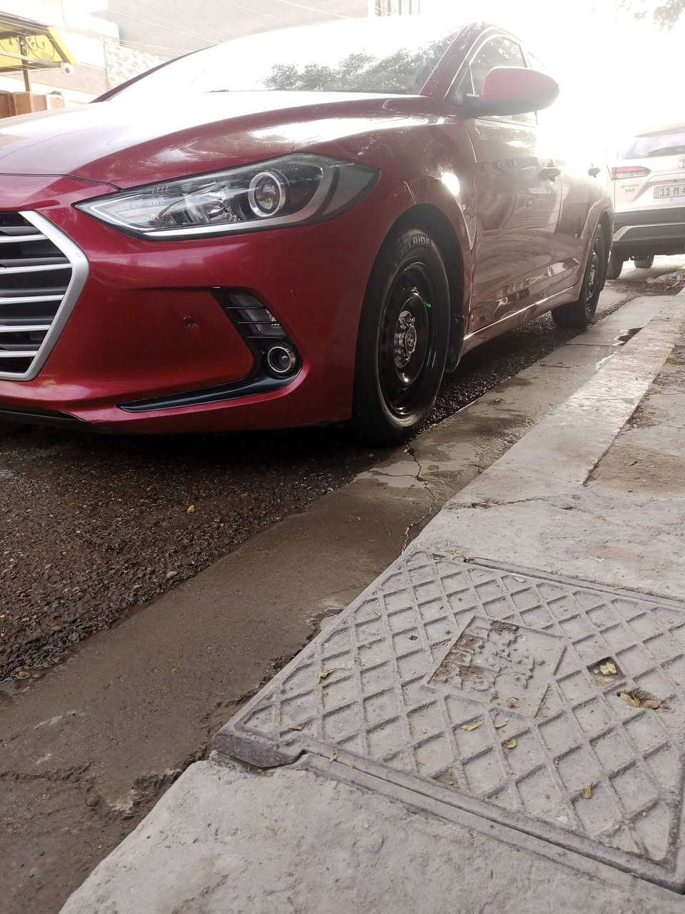 السلام عليكم موديل 2017
النترا وارد امريكي حادث الهلال مال جاملغ الخلف سايق والباب الخلفي بدون دواخل الرقم بغداد بسمي والهزه والسنويه الحد 2029 كير والمكينه الا تنقيص والا تبخير السعر 122 وبيه مجال *********** مكانه السياره الدوره
