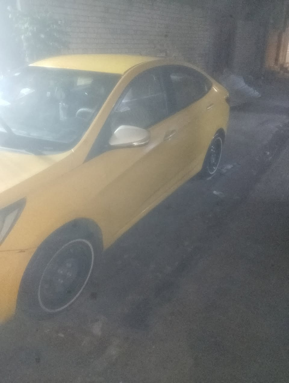 اكست مضلعه 2015 خليجي عطلها بس تبريد 85 ورقه ***********
