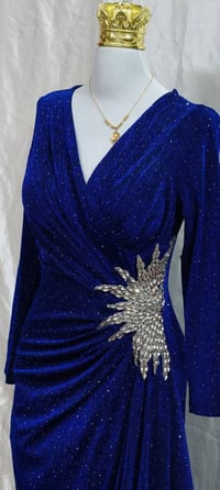 فستان ليكرا • مقاس ٤٦-٤٨ • توصيل جميع المحافظات