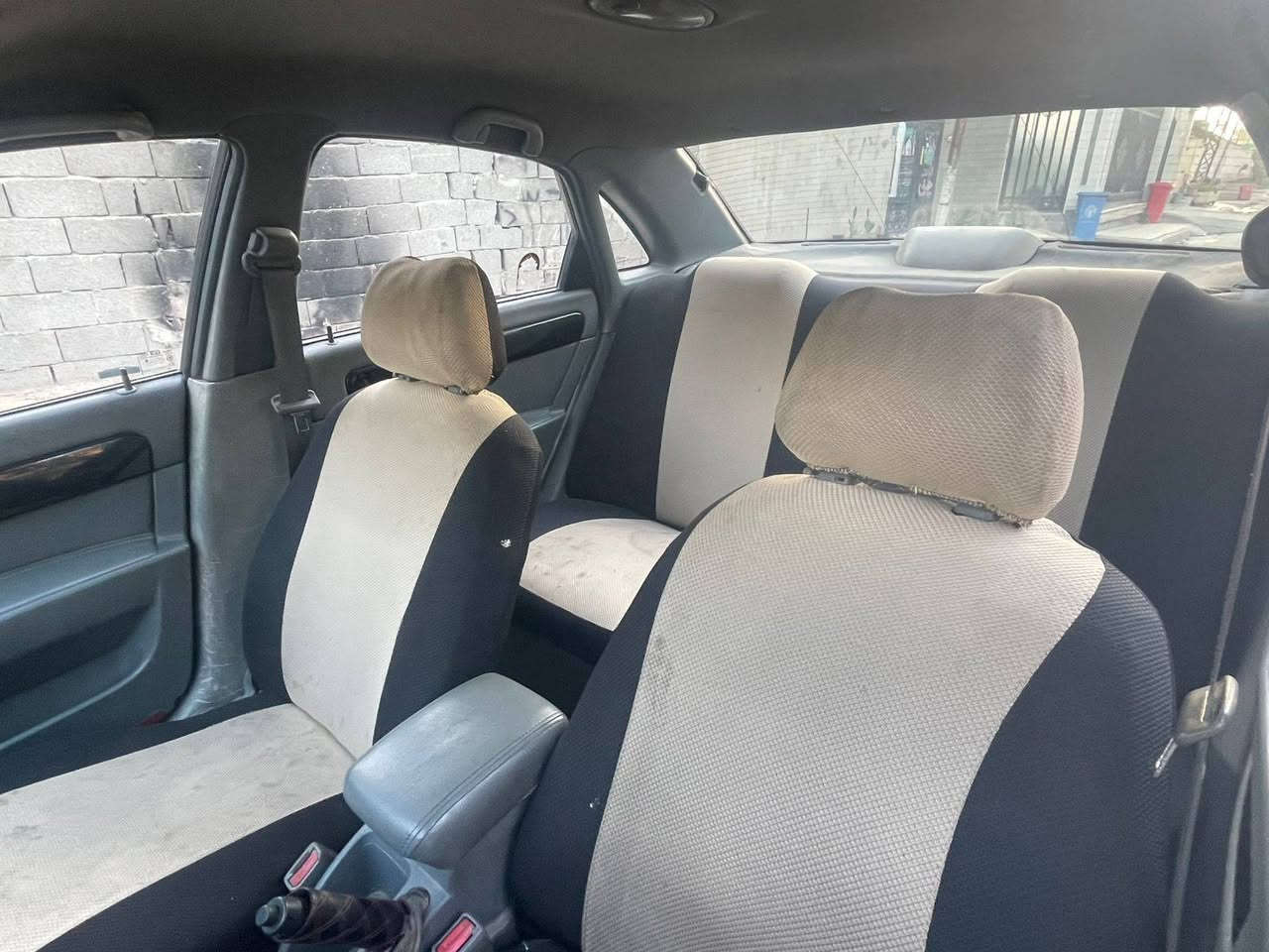 السلام عليكم 
ابترا 2005مصبوغه عام جماليه
السعر62بيه مجال 
مكان بغداد العبيدي رقم ***********
