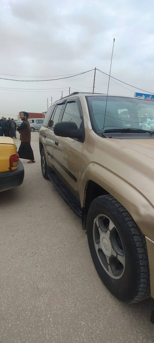 سلام عليكم ببلايزر 2007 مكينه بلاديه كير ومكينه خير من الله 80 وبيه مجال ورقه فقط سياره رقم بصره نكليزي بسمي ***********
