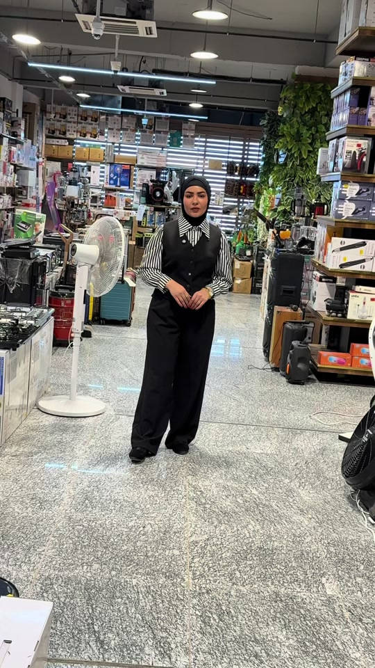 بمناسبة عيد الأضحى المبارك  سوّينالكم تخفيضات كلش حلوة  على تشكيلة كبيرة من  الهدايا، المفروشات، التحفيات، والاحتياجات المنزلية 🛍️💝  🔥 خصومات تبدأ من 10% وتوصل لغاية 50%  🎁 أسعار مميزة وعروض لفترة العيد فقط  استمتعوا بأجمل الخيارات بأفضل الأسعار  سنتر ياسر وعمر للهدايا فرحة العيد تكمل ويانه 🌙  زورونا في: 📍زيونة- شارع الربيعي_مقابل بابيت  📍بغداد الجديدة_دجلة مول  للتواصل والحجز : *********** ***********  #ياسر_وعمر #شغل #هدايا #ساعات #سجاد Love explore بغداد مفروشات هديه design homedecor Home fashion ترند إكسبلور مبيعات⁩

