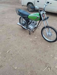 دراجه للبيع نامه محرك بارت السعر 500 وبيها مجال ٠٧٨٧١٣٠٦٦٥٠