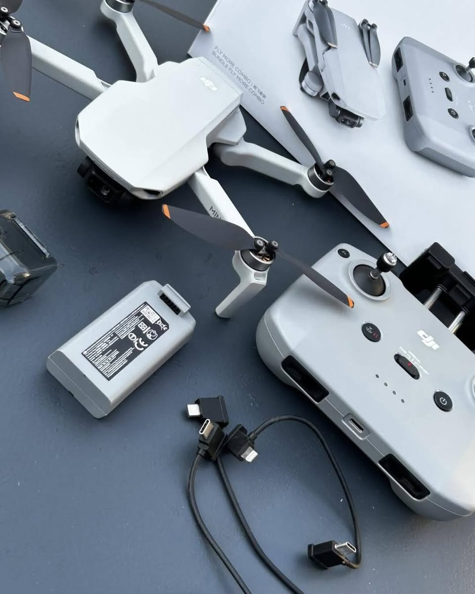 🚁 DJI Mini 2 Combo 🚁
✅ دەستی دوو، بەڕێژەی 100% خاوێن ✅ دۆخی نایاب، بێ هیچ کێشەیەک ✅ ئامادەی تاقیکردنەوە و بەکارهێنان
💰 نرخ: تەنها 400$
🔒 قفل • قفل • قفل 🔒
📲 بۆ زانیاری زیاتر و داواکردن: *********** (WhatsApp) *********** (WhatsApp)
📍 هەولێر
#DJI #DJIMini2 #Drone #DJIDrone #Erbil #Kurdistan #Iraq #DroneForSale #DJIMini2Combo
