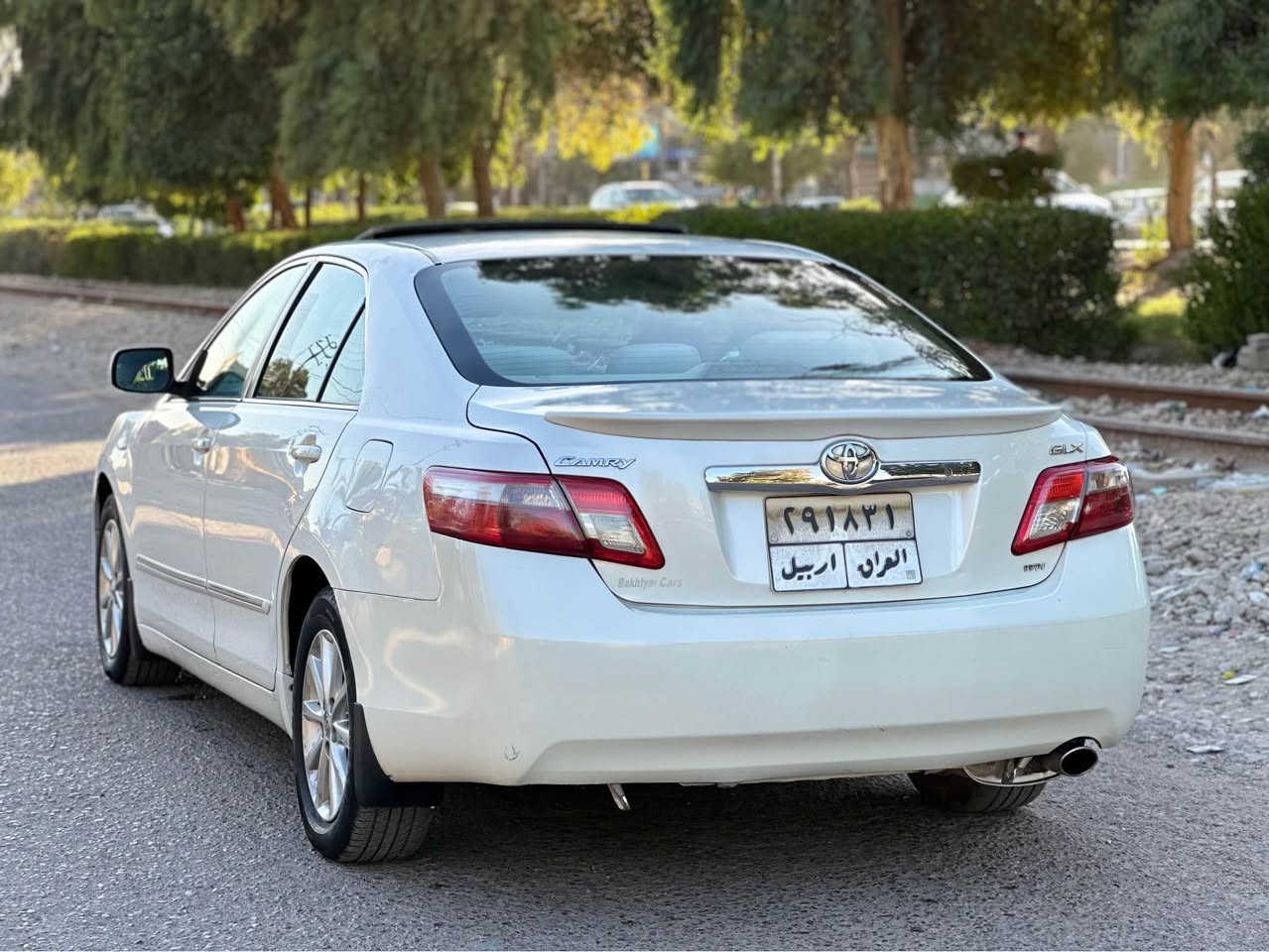 سلام عليكم تيوتا كامري 2010 خليجي GLXسياره مكفوله بدون صبغ بدون تبديل بدون حادث بيه شبر بارد فقط 
موصفات سلايت كشن كهرباء تحكم استيرن  داخل اصفر تبريد مركزي تبريد ثلج 
محرك 2400 vvt
تخم تاير جديد حداديه جديده مابي اي نقص جاهزه 
رقم اربيل ابشرط تحويل 
سعر 119 بيه مجال بسيط جداا 
مكان سياره بغداد الدوره 
استفسار اتصل 
*********** بغداد, العراق
