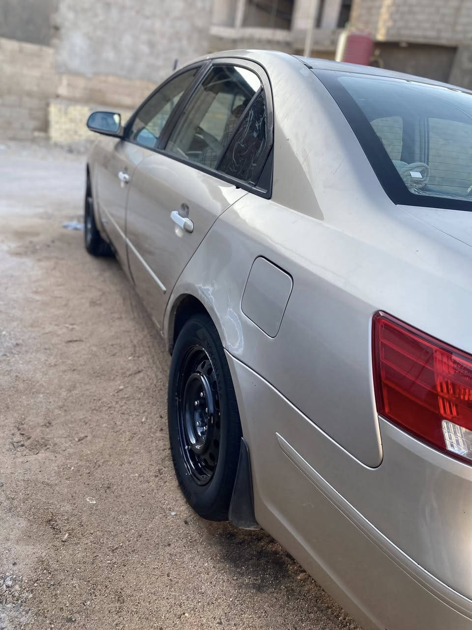 سلام عليكم سوناتا للبيع او مراوس 2008خليجي بيها جاملق الكدام سياره كامله وحلوه تخبل مكينه كير حداديه كلهن حلوات مكان البصره الجزيره السعر 85بيها مجال رقم الهاتف ***********
