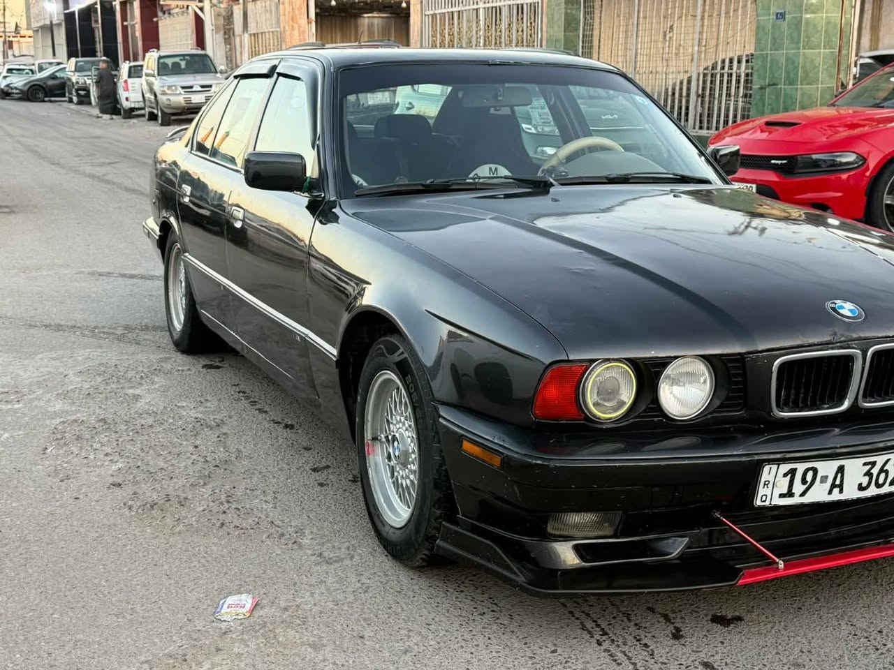 سلام عليكم. من رخصة الادمن
البيع بي ام موديل ١٩٩٤ مصبوغة حزام لجماليه وبيه طخه بالجاملخ الخلفي مكينه مسكر فانوس وكير جدد حاويه كهربايات كله شغاله تدفئه تبريد شغال صدر جديد سياره نضيفه جدا سعر ٦٢ وبيه مجال بكان السياره بغداد
هاتف *********** يوجد واتساب
