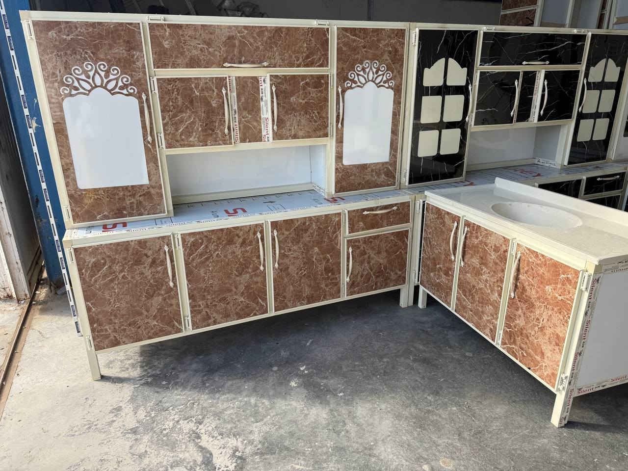 كاونتر مترين  ارضي وملحق مع سنك (متر وعشرين )مرمر المنيوم صيني

 السعر  275الف   🔥للحجز ماسنجر او واتساب ***********
. 

التوصيل✈️✈️✈️ 
بغداد مجاني 
اطراف بغداد 15 الف 

واسط// ( 25) الف 
 -الحي -الموفقيه -ناحية واسط -الدجيلي -اطراف واسط (50) الف
 بدره وجصان ماكو توصيل❌

النجف 25 مشخاب والقادسية توصيل 50
هيت 65
 
ديالى //- بعقوبه - الخالص 35 

كربلاء بابل  ورمادي و فلوجه (25) الف 
الديوانيه (25)الف 

 صلاح الدين// مركز المحافظه  تكريت مع الاقضيه التاليه -بلد -إسحاقي -الدجيل -سامراء -ضلوعيه (35)

التوصيل إلى البصره  -السماوه -العماره -الناصريه (35) الف
