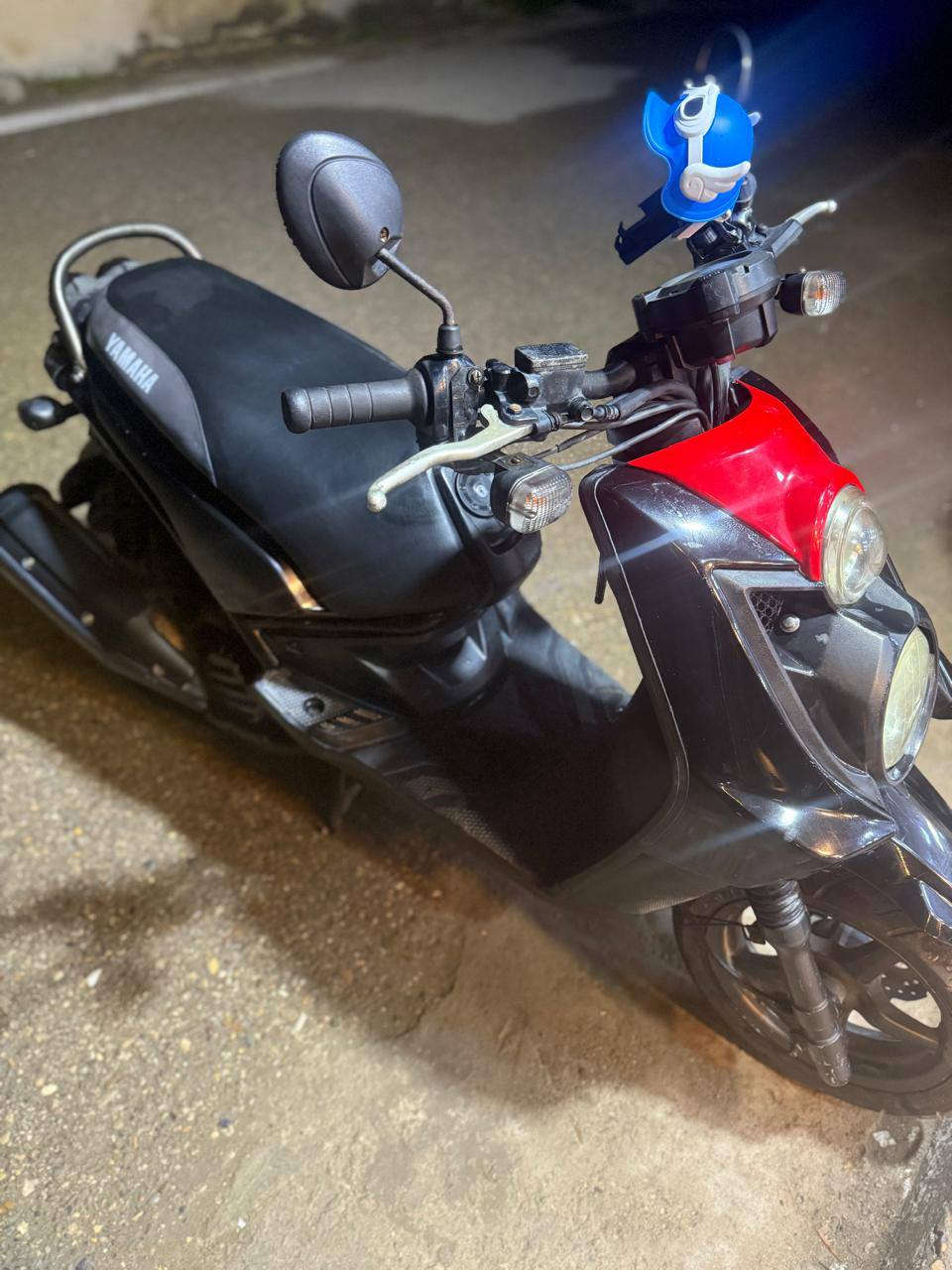 السلام عليكم دراجه سكنس جبلي موديل 2014 مزوده مال رمبه ما صارله شهر منزله من المعرض دراجه نضيفه مثل موضح بل صوره شلعه ومعدلل دراجه نزول ما مفتوحه افتر المصلحين سعر خاص  عنوان ديالي بعقوبة رقم *********** موجود واتساب وبعد بيها تفاصيل
