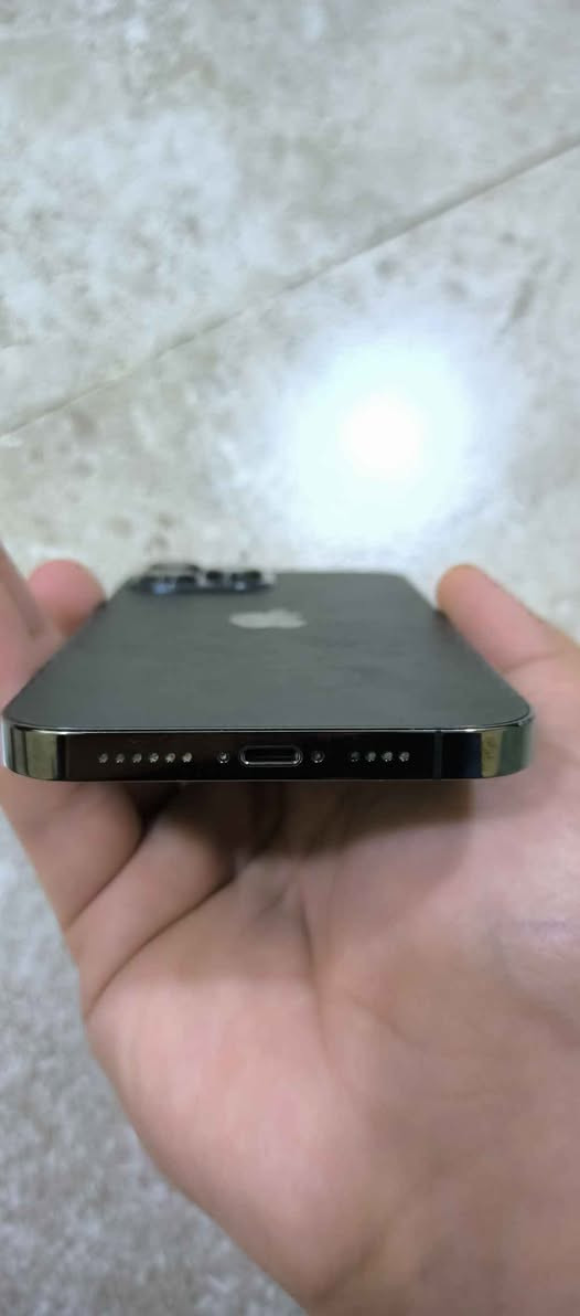 IPHONE 13 PRO MAX 

الذاكره 512G

اللون اسود 

سعر 750 📍

بطاريه 83%
 

شرق اوسط دبل شريحه ماستر فقط بدون ملحقات 

للاستفسار ***********

📍 العنوان بغداد حي القاهره قرب جامع النداء 📍 بغداد, العراق
