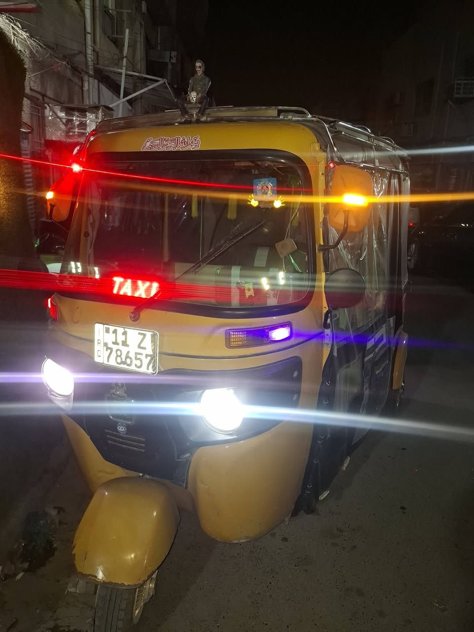 السلام عليكم
تكتك للبيع السعر 7 
المكان بغداد الطوبجي 
الرقم ***********
