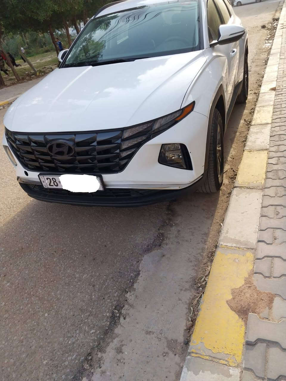 توكسان 2023 هايبرد
فول عدا الفتحة
وارد امريكي رقم نجف 
محرك 1600 تيربو
تشغيل عن بعد
دفع رباعي 
باقي المواصفات معروفة 
ضربتها خفيفة بالدعامية الامامية 
ايرباك ما متضرر 
سيارة اقتصادية بشكل 
السعر 238$ وبيها مجال للجية
مكان السيارة النجف 
للاسفسار اتصال على الرقم ***********
