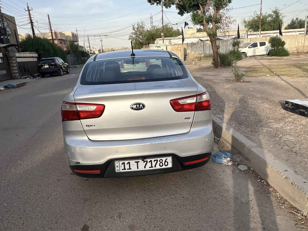 ريو للبيع موديل 16 ماشيه 136 أمريكي 1600 السونار موضح تبريد ثلج باسمي المكان الغزاليه السعر 80 الاتصال ***********
