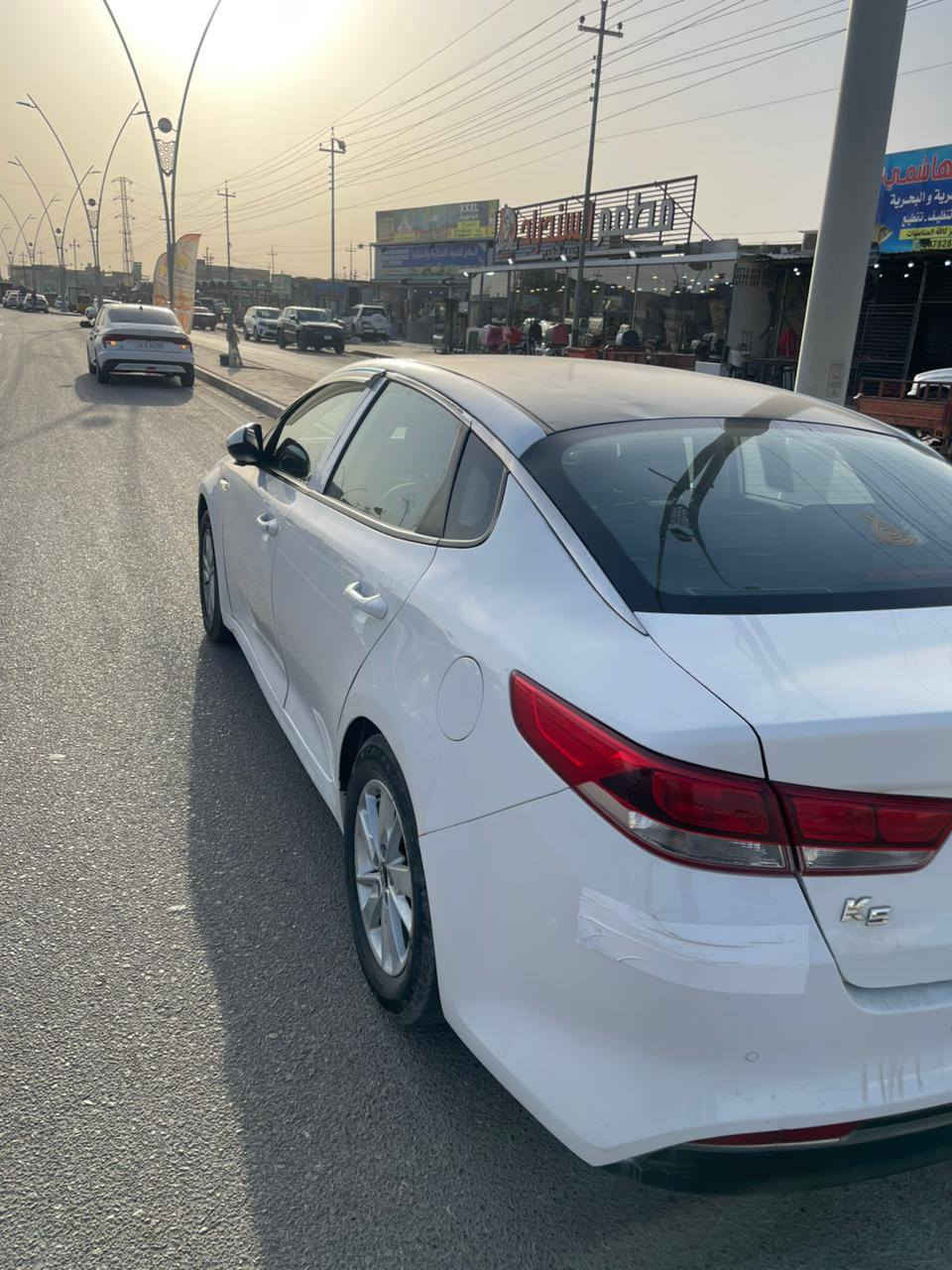 ادوات ادوات كص جنطة
K52018لون ابيض
سيارة جديدة وجاهزه ربع ماذب عليها كشر شوفت العين كير مكينه بل جيس تبريد ثلج مكانها بصرة 
68وبيها مجال 
***********
