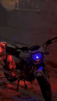 السلام عليكم 
ماطور ايراني نامه برو محرك 200cc مكفول موديل 2025وجاهز من كلشي مال جناي ونظافة شوفة عينك المحرك سبانه ممدود علي تعال افحص وشوف بعينك سعره 900 وبي مجال ♣️"

التواصل واتساب 

صاحب الدراجة:***********
