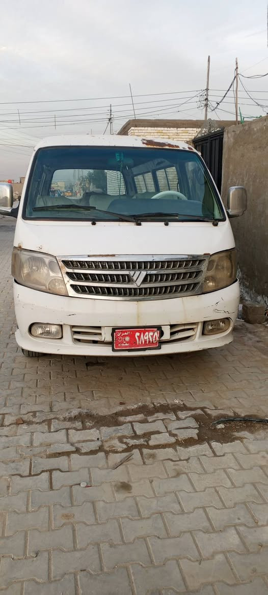 سلام عليكم فتون موديل 9 سياره كير محرك ونجي سياره كوم حديد ابيع رقم بغداد احمر سعرها  25 مكان بغداد حي اور رقم الهاتف ***********
