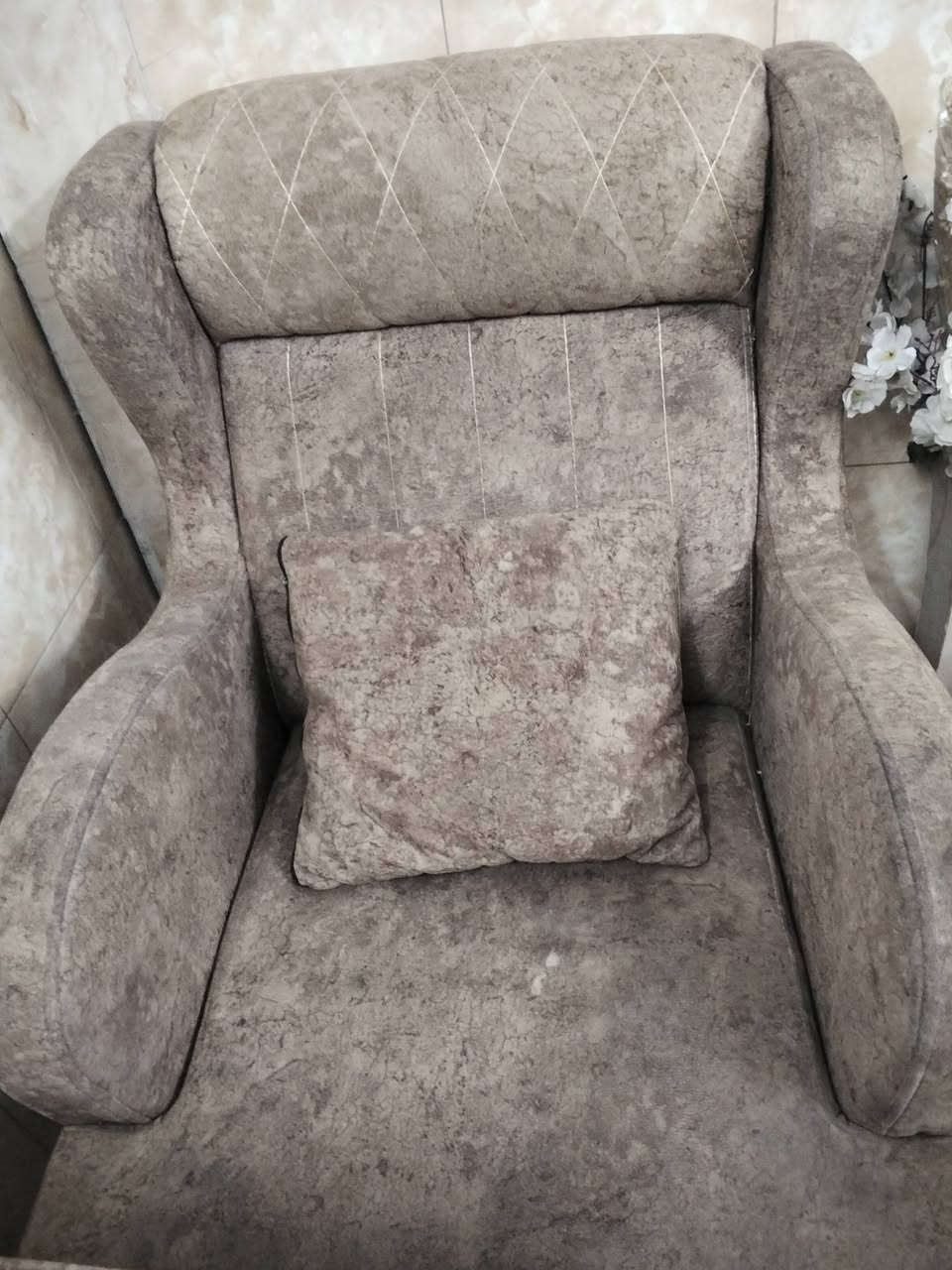 تخم نظيف 7 مقاعد للبيع بالحريه


**إذا كنت صاحب هذا الإعلان وتريد حذفه لأي سبب، رجاءا أرسل رسالة إلى الدعم الفني**