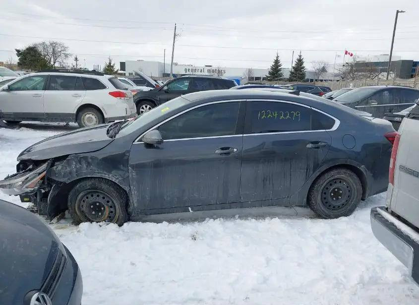 السلام عليكم ورحمة الله وبركاته فورتي موديل 2024 مرقمه انبار كتاب شهداء للبيع فقط مكان السياره الرمادي القريه العصريه السعر 155 وبيها مجال تفاصيل اكثر اتصل *********** مكلف بل نشر وصور الحادث بل المنشور وسونار موجود بيها كذالك
