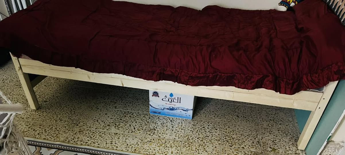 تخم جديد مصار شهر من اشتريته 450 مع سرير نفر ب60


**إذا كنت صاحب هذا الإعلان وتريد حذفه لأي سبب، رجاءا أرسل رسالة إلى الدعم الفني**