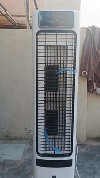 مبرده للبيع نظيفة جدا للتواصل 07713171953 وات ساب مكاني حي العامل