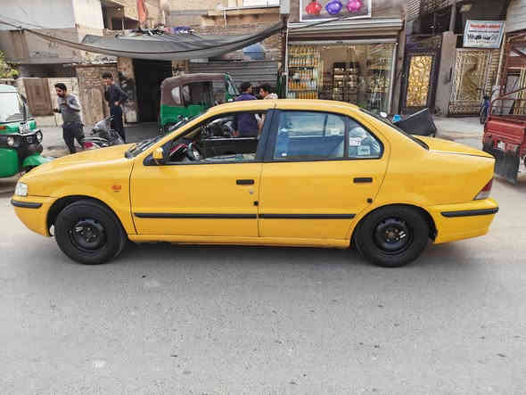 السلام عليكم سمند البيع  2011 جاهزه من كلشي التبريد نقص غاز  نضافه فول كير مكينه كلها جاهزه السعر 45 قفل المكان البياع تقاطع درويش رقم *********** بي واساب
