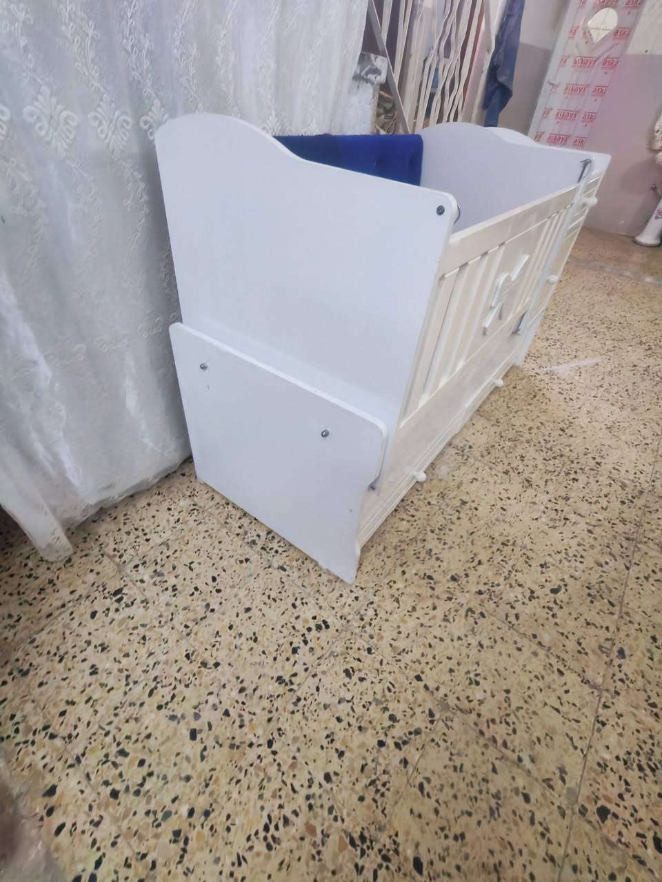 السلام عليكم تخت طفل نظيف السعر عل خاص


**إذا كنت صاحب هذا الإعلان وتريد حذفه لأي سبب، رجاءا أرسل رسالة إلى الدعم الفني**
