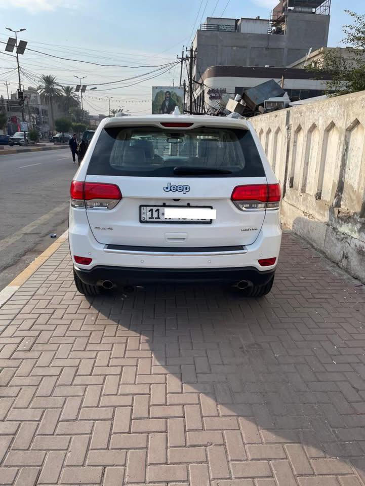 للبيع جيب ٢٠١٩ خليجي وكالة هارلم فول ١/١ ( بلاص )
كفالة عامة سيارة جديدة 
بدون اي نقص شرط الفحص محرك ٦ سلندر 
رقم بغداد الجديد سنوية باسمي المواصفات :-
١- فتحة ( بنوراما )
٢- بصمة تشغيل + ابوب 
٣- كشنات جلد + كهرباء 
٤- جنطة كهرباء 
٥- شاشة كبيرة + شاشات خلفية 
٦- خزن ميموري 
٧- فور ويل + ماوس 
٨- شفتات ستيرن 
٩- كامرة دوارة + كامرة 
١٠- حساسات امامي خلفي 
١١- اطفاء داتي عند التوقف
١٢- عدته وسبيرة عل الشركة 
وبعد هواي مواصفات المعروفة للجيب بدون اي نقص 
عنواني بغداد حي الجامعة 
السعر ٢٩٥ ورقة 
***********
