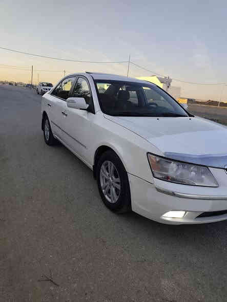 سلام عليكم للبيع سوناتا موديل 2011 خليجي رقم اربيل فول مواصفات واحد. عله واحد بشرط تحويل ووكاله سياره جاهزه من كل شي  بدون نواقص بيهه خمس قطع ونص بونيد وجاملغ تبديل والبقيه اثر شخوط تخم تاير جديد تبريد حار وبارد لايتات زيلون محرك 2400 
عنوان كلار    سعر.  115
لتواصل ***********
