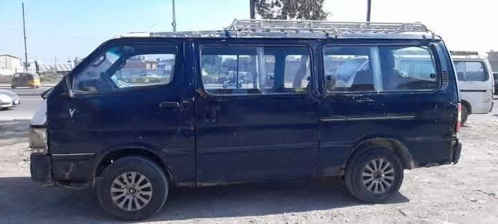 كيه هايسه  موديل 1995 خير من الله يرادله ملاحظات يعني ابيع اني ابيع السعر 23 وبيه مجال رقم اتصال واتساب موجود *********** المكان الشعب شارع الصحة
