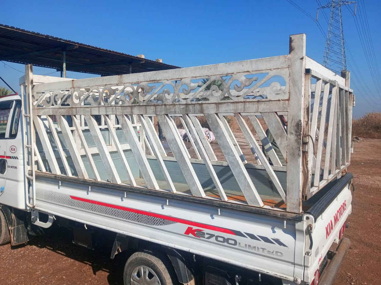 للبيع محجل كيا عموشه تفصال جديد العنوان بغداد الطارمية 
***********
***********
