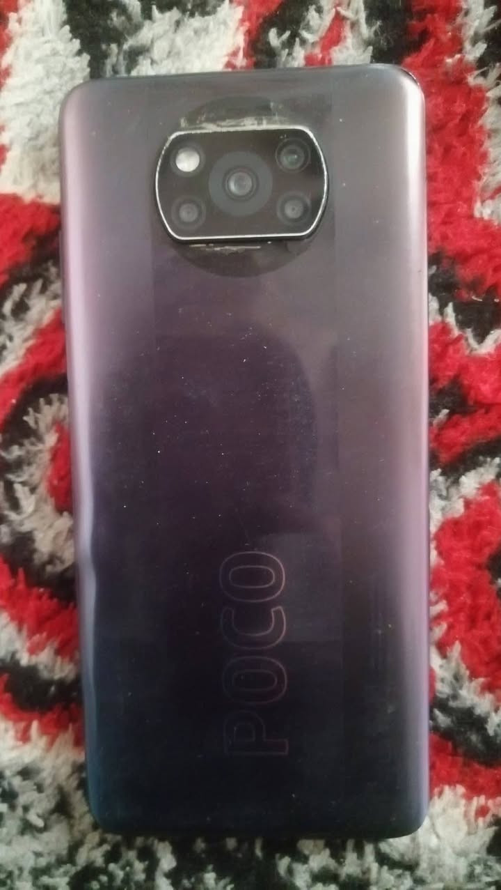 السلام عليكم للبيع بوكو اكس 3 برو مفتوح مبدل باتري الذاكرة 128 السعر 75 وبي مجال مكان القياره ***********
