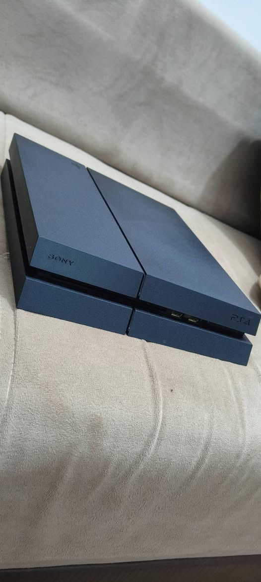 السلام عليكم توفره وجبه اجهزه بليستيشن 4
اجهزه نضيف لوك ستيكر لا مفتوح ولا مصلح  شرط الفحص مع ضمان استبدال 10 ايام اي خلل بل الجهاز يستبدل 
متوفر جمله / مفرد 

عروض بلي 4 انضمه / 12 

بلي 4 فات مهكر 12.00 كامل ملحقاته سعر 200 الف 
بلي 4 سلم مهكر 12.00 كامل ملحقاته سعر 250 الف 
بلي 4 برو مهكر 12.00 واحد تيره كامل ملحقاته 285 الف 

عروض بلي 4 انضمه / 9

بلي 4 فات مهكر 9.00 كامل ملحقاته سعر 210 الف 
بلي 4 سلم مهكر 9.00 كامل ملحقاته سعر 270 الف 
بلي 4 برو مهكر 9.00 واحد تيره كامل ملحقاته 300 الف 

جميع الانضمه مستقره بل التهكير ولا يوجد فرق 

متوفر جوستكات بلي 4 اصلي وتجاري 
متوفر كذالك جوستكات بلي 5 اصلي 

موقعنه نجف تشرفونه أهلا مسهلا بيكم 

متوفر توصيل جميع المحافضات بس ب 5 الف دينار 

للاستفسار او تواصل وتساب او اتصال 

***********
