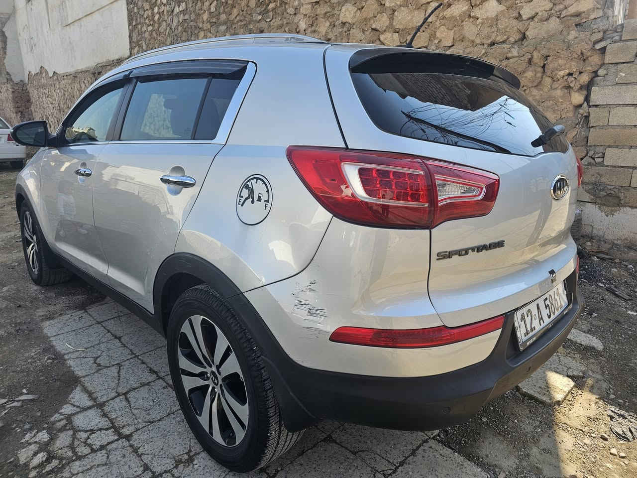 كيا سبورت 2011 فول بدون ضرر بصمة فتحة رقم نينوى شرط التحويل كلين كاربون بانزين الرقم مسطرة السنوية جديدة السعر 150 اللاستفسار اتصل على الرقم
***********
