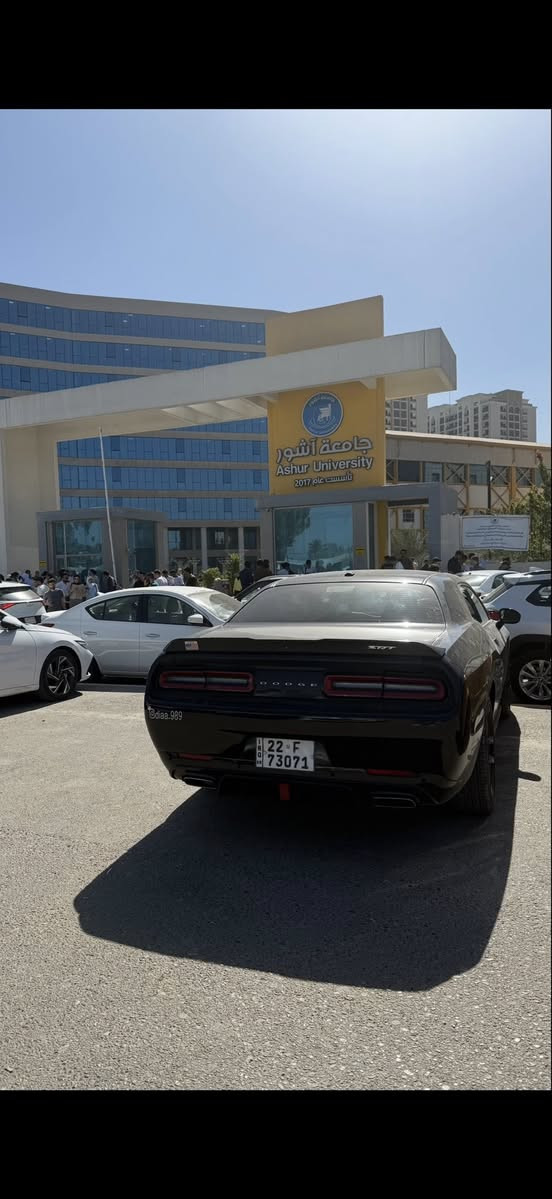 جالنجر SXT
موديل 19 

حادث امريكا 3 قطع وبالعراق صار بيهة باب سايق وشويه من الجاملغ الخلفي 

عليها دبات H2 

برمجة صرفية وبرمجة مراوح كاملة 

*********** متواجد فقط واتساب وسيمكارت

142  عليهة غرامه 5 أوراق تنزل من السعر
