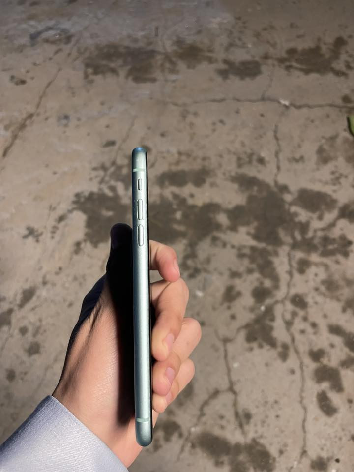 السلام عليكم 
عيدكم مبارك وعساكم من عوادة 
للبيع 11 عادي وتر ممبدل بي كلشي الجهاز نضيف ذاكره 128 
بطاريه 72
مكاني فلوجه 
سعر 280 وبي مجال للطيبين (تعال وما أرجعك )
***********
