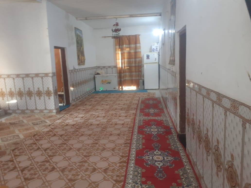 السلام عليكم ارض زراعيه ٢دونم طابو سند ٢٥ مع كافه الخدمات مع بيت مع بستان صغير وجه شارع تبليط مدارس تبعد عن المدينه ٤ كيلو خمس دقايق المكان الصويره مركز المدينه السعر الكلي ٩٠ مليون وبيهن مجال ***********
