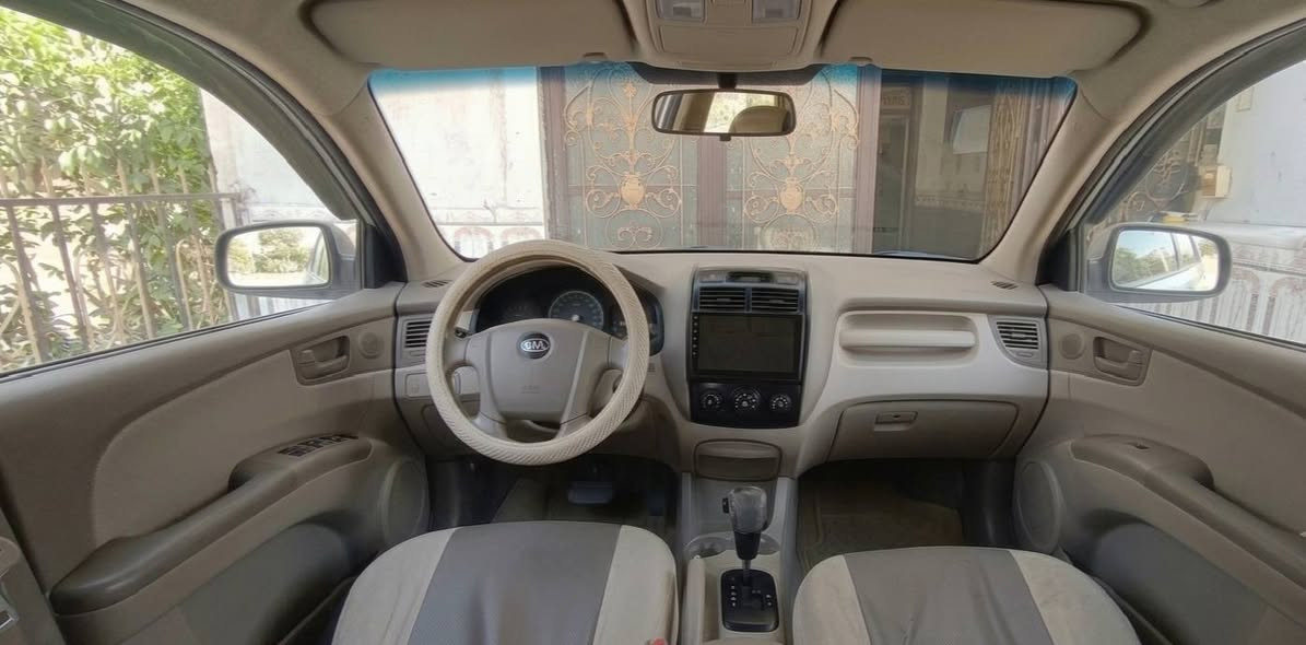 سلام عليكم KIA سبورتاج 2009 رقم بغداد ألماني وارد خليجي  محرك 2000 تبريد ثلج شاشه اندرويد و تخم اطارات جديد اصولية  سنويه محدثه باسمي تحويل مباشر السياره مكفوله كير ومحرك من التبخير والتنقيص   والضربة والصبغ فقط رش البنيد أثر جراد السعر 118$ بيه مجال بسيط 
‏‪***********‬‏  📞
  ‏‪***********‬‏📞
