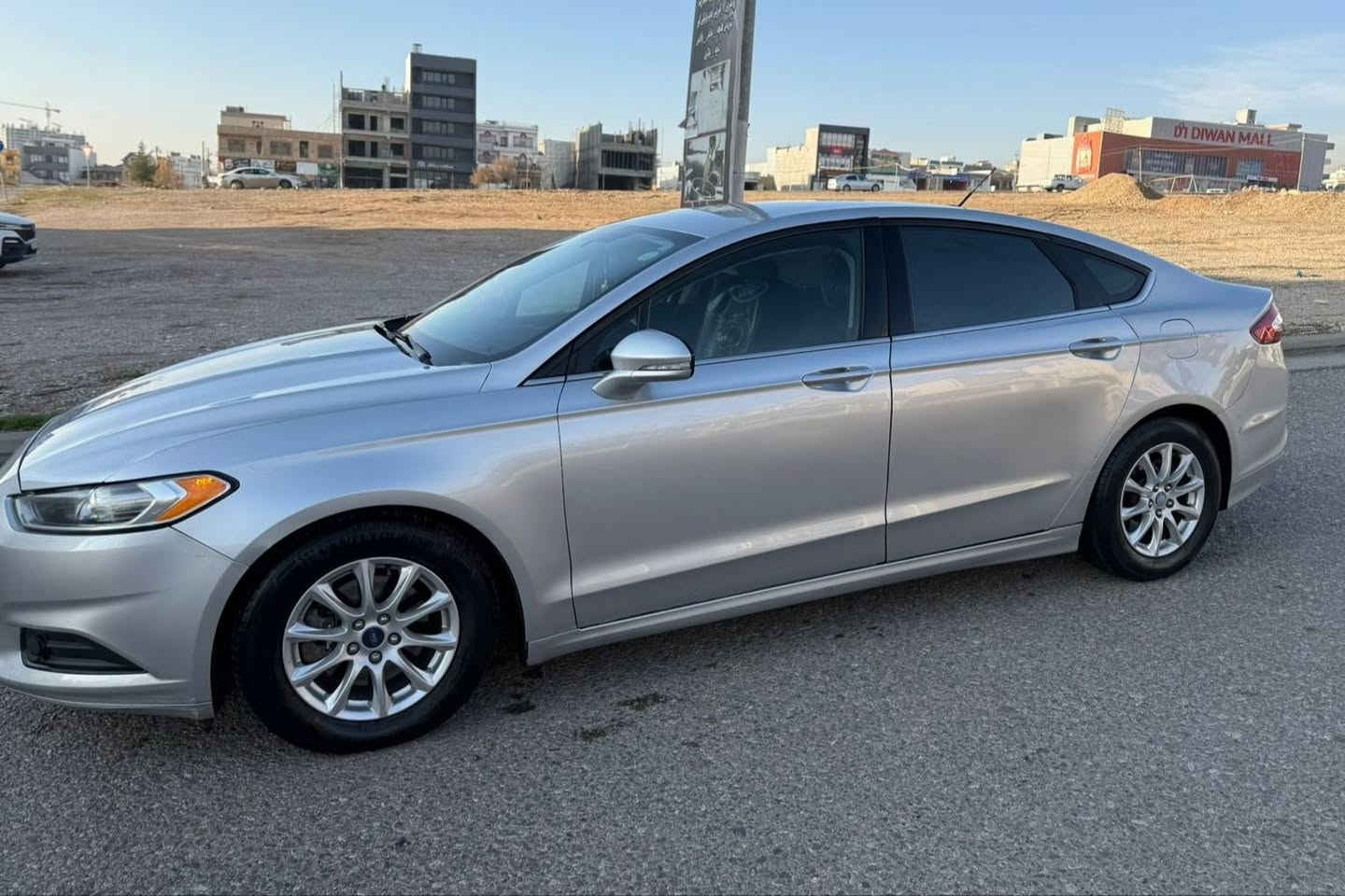 فۆڕت ڤیوشن 2016 مواسەفات se
122 هەزار مایل ڕۆیوە
سەیارەکە یەک پارچە بۆیاخی 
یەک چەمەلەخی دوای سایەق بۆیاخی ئەمریکایە 
لەسەر ساخی 
دو درگاشی گۆڕاوە بە بیلاد
 لەسەر قرچێکی بچوک کە لە دەعمەکەدا دیارە
سەیارەکە زۆر جایزە 
٤ تایەی تازەیە 
یەک چرکەو گەڵایەکم لێ ببڕە 
سەیارەکە ماڵی دۆستە سەنەوی تا ٢٠٢٧ تازەیە

سـعـر : لە کۆمێنت داوابکە ڕاستەوخۆ بۆت دێت 📥 

گێڕ مەکینە کارە بای هەمو گیانی بەشەرت 
هیچ کێشەیەکی تێدا نییە 

ژمارەی خاوەنەکەی 
***********
***********
