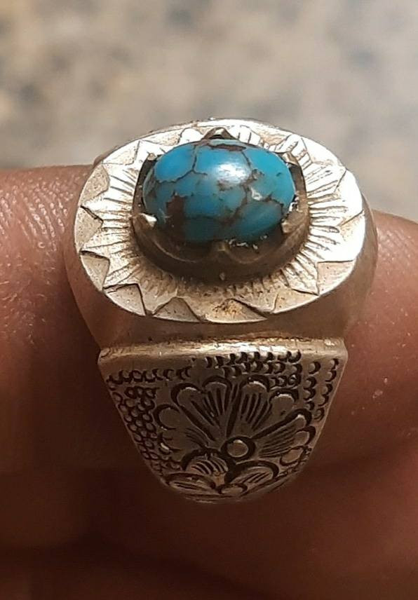 نيشابور قياس الخاتم ٢٢ ٢٣ سعر ٥٠ لا يوجد توصيل بغداد الغزالية


**إذا كنت صاحب هذا الإعلان وتريد حذفه لأي سبب، رجاءا أرسل رسالة إلى الدعم الفني**