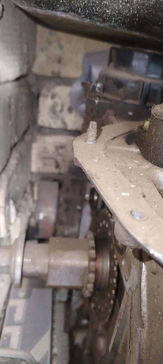 محرك راف4 مديل 2018 ورهم مديل 17 و16 و15 وكذالك كامري الحجم 2500 نظيف جدا ضرب عندي كازكيت فقط وفتحته ستندر بلاد كامل من كور واتربم واويل بم دهن وحساساته ورواجز وكرام شفتات نظيف جدا
السعر 400 الف
***********
