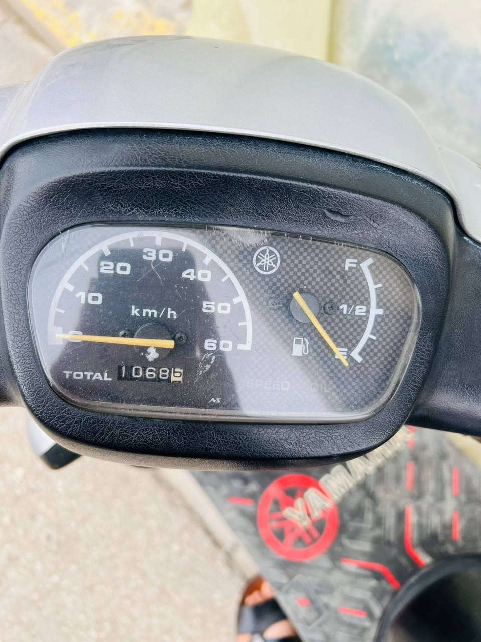 سلام عليكم دراجه بطه للبيع دراجه 2003 مامفتوحه كهربائيات كله شغاله دراجه مال حاويه السعر 650 ويبه مجال العنوان كربلاء قرب فندق البارون 
***********
