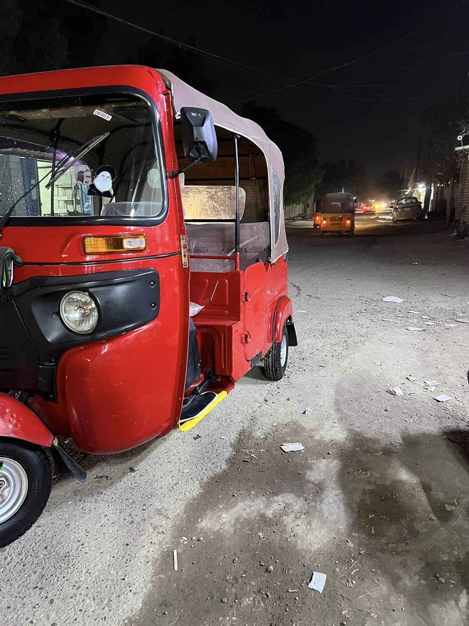 سلام عليكم تكتك لبيع مديل 21 مكينه مجفته بوشه وبستم شركه ودوس معمره باقي كفاله تحويل ثاني يوم مكاني نهايه حي اور السعر 7600 
اني مكلف بالنشر شراي يتصل 

‭0776 589 1559‬
