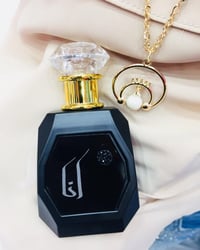 عطر أصلي • أنثوي دافئ • ثبات قوي