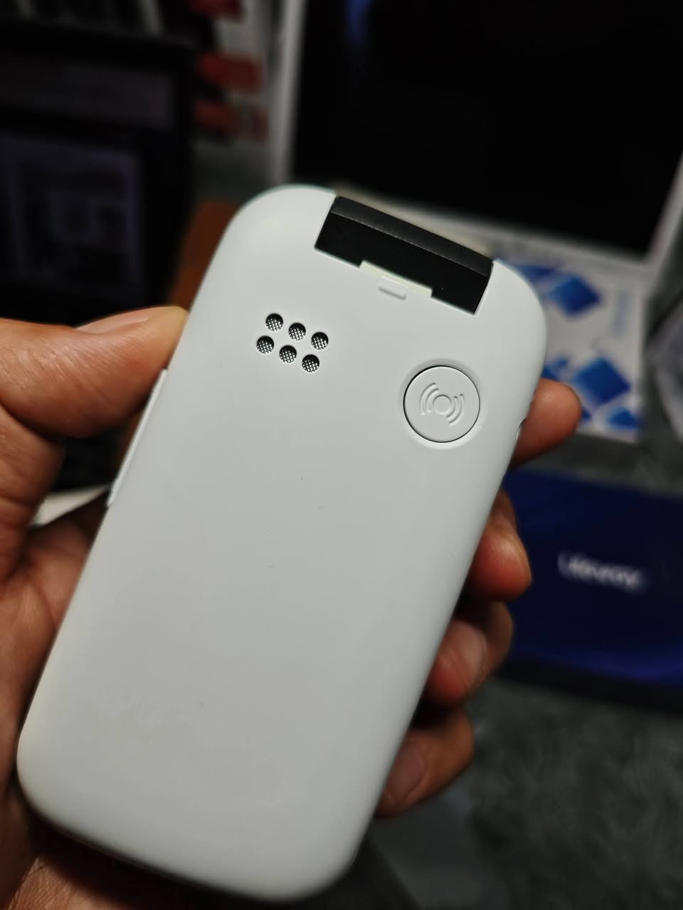 تلفون دفتري  ابو الكاميرا 
الصناعة:  سويدي 
جديد غير مستخدم 
سعره 15


**إذا كنت صاحب هذا الإعلان وتريد حذفه لأي سبب، رجاءا أرسل رسالة إلى الدعم الفني**