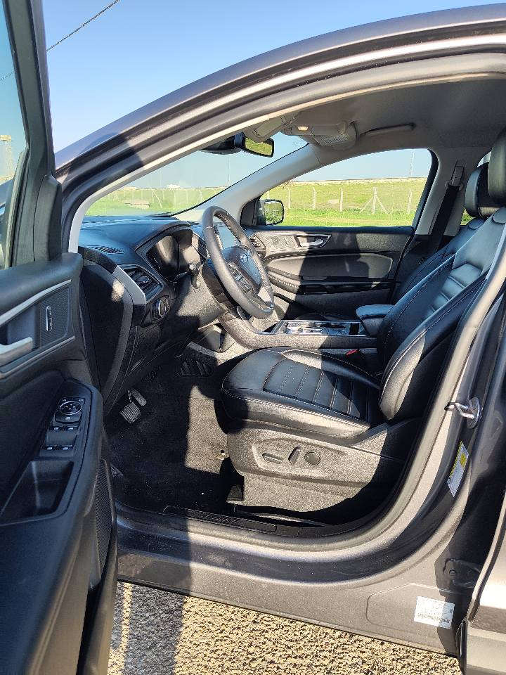 فورد ايدج  موديل 2024 دبل اكسل 
#سعر-160-ورقه  ***********
كلش نضيف ماشي 50الف مايل 
نصف بونيت صبغ باقي مكفوله 
بدون دواخل بدون ايرباك 
سياره كلها بلادي تبديل مابي 
كير محرك كهربائي تبريد كلها بشرط 
بدون رقم كاتي يترقم محافظات شيمالي اربيل سليمانيه دهوك 
محرك 4سلندر حجم 2000 تيربو 
عنوان كركوك شراع معارض 
*********** كركوك, العراق
