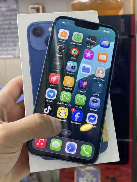 ايفون 13 كامرتين 
ذاكره 128 بطاريه 100 
مستبدله من شركه 
وجهاز راجع وتر ضد لماي وياه فقط بس كارتون ياباني لصلي 
بدون ملحقات نضافه 90/100 
الشراي اتصل *********** السعر 450 الف
