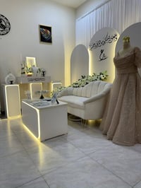 الاقواس الورا فقط للبيع نظافة 90% (فوم) 07739232398 السعر (٢٠٠ )