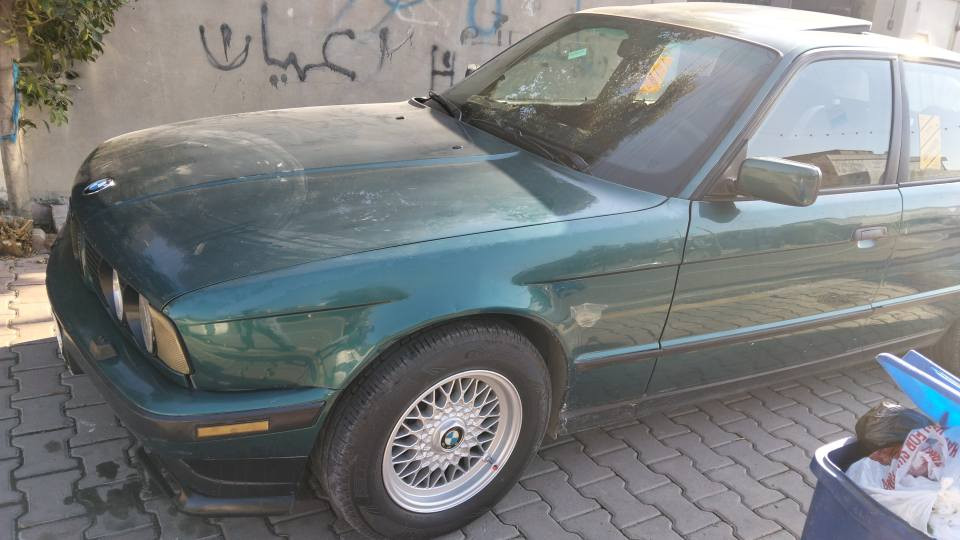 Bmwفول مواسةفات بةس كير عادي 525 بيلاد عادي موديل 1993 ليدراوي دواوةي هةية كيرو مكينة  بةشةرت سيارةكة زور بة قوةتة رةقم بةسةر جوة  ***********
*********** كركوك, العراق
