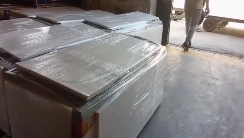 السلام عليكم شباب عارضه بطحيه جديد قير مستعمل وضمان سنتين وسيانه موقعيه و20قدم وسعر خاص ولمكان بغداد حي البتول التواصل ولاستفسار ***********بس وتساب
