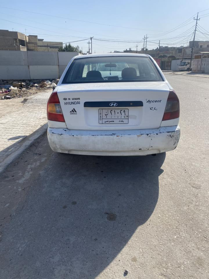 اكسنت فيرنا موديل 2000 كهرباييات كير محرك جاهزات بس عوزهه صبغ كشر تعبان السعر 40 للاتصال ***********
